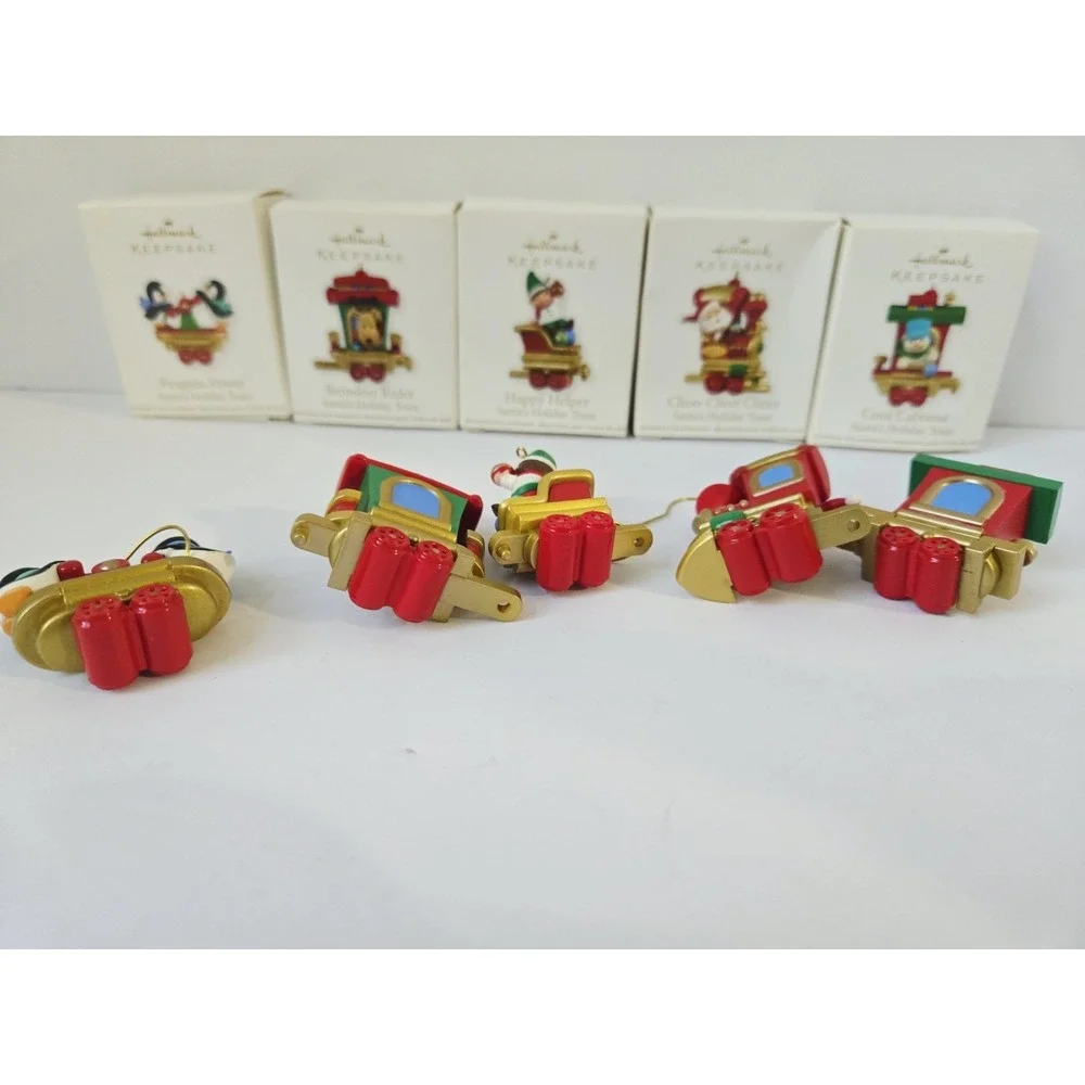 Hallmark Christmas ornament‎ Santa's Holiday Train miniature set of 5